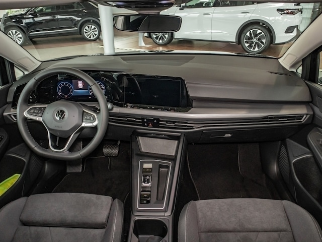 Volkswagen Golf 2.0 TSI DSG Golf VIII