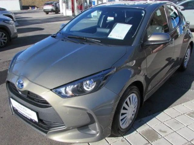 Toyota Yaris Active Hybride