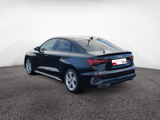 Audi A3 35 TFSI S-Line S-Tronic Sedan