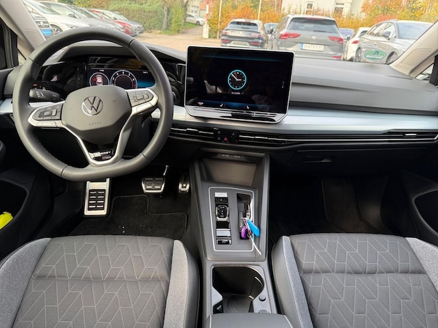 Volkswagen Golf 1.5 eTSI DSG Golf VIII