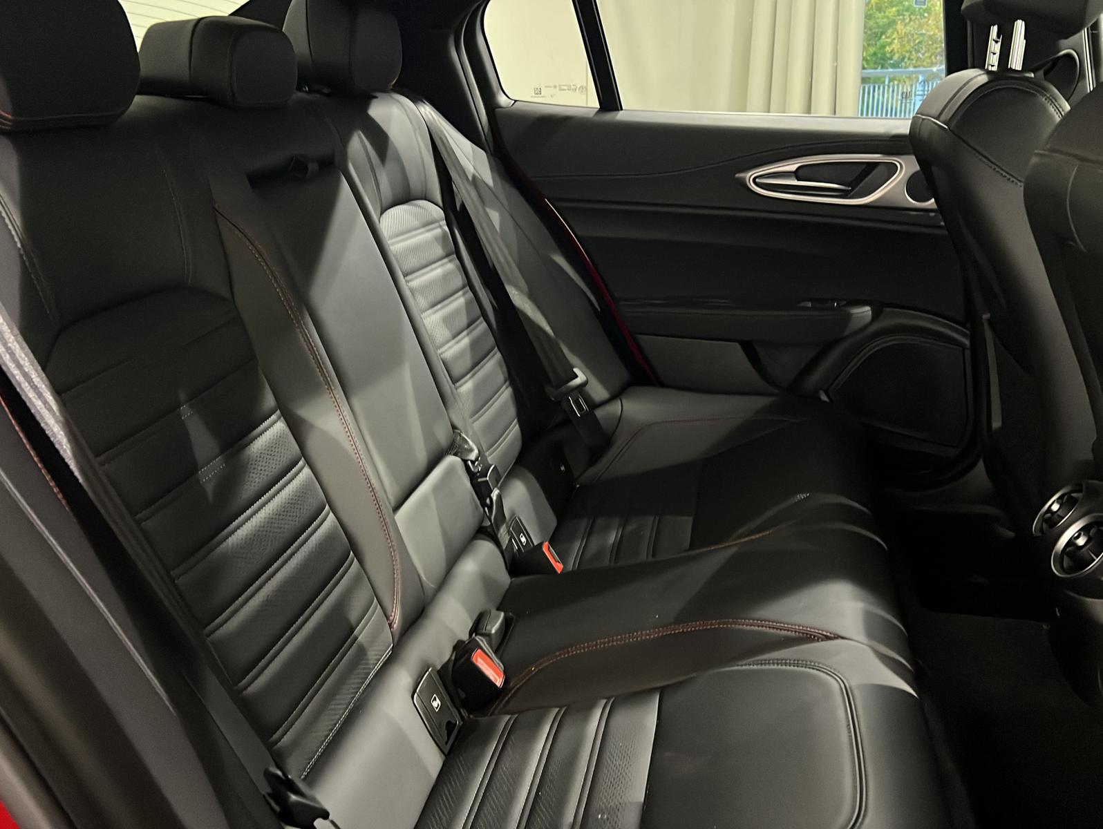 Alfa Romeo Giulia Q4