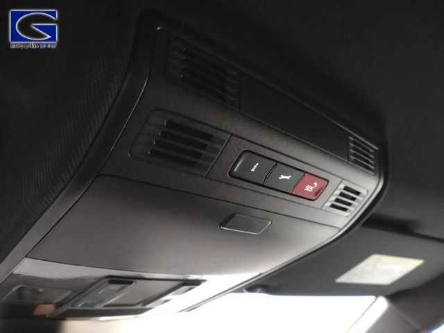 Volkswagen Polo 1.0 TSI DSG R-Line