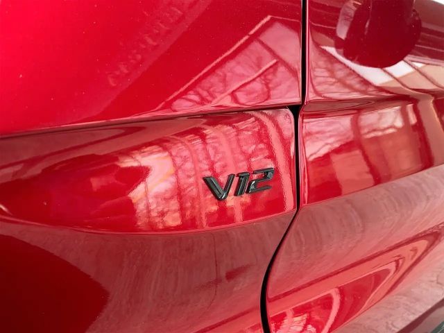 Aston Martin Vantage - Carbon Packs/Homelink/Livery