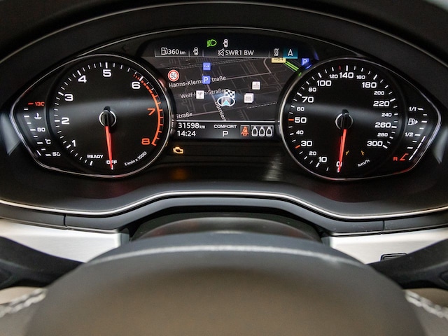 Audi A4 40 TFSI Avant S-Tronic