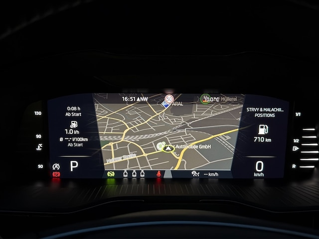 Skoda Superb 2.0 TDI Combi Style Style