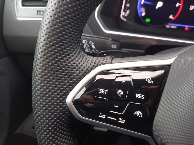 Volkswagen Tiguan 2.0 TDI DSG R-Line