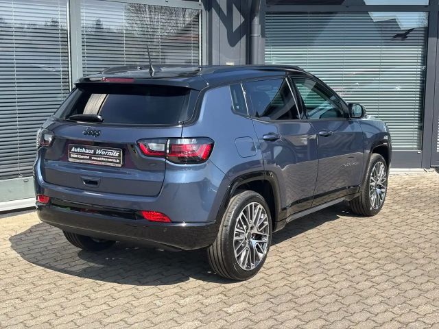 Jeep Compass Hybrid Summit