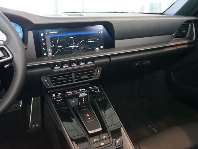 Porsche 992 Cabrio Carrera