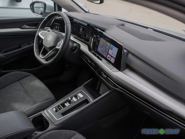 Volkswagen Golf 1.5 eTSI DSG Life Variant