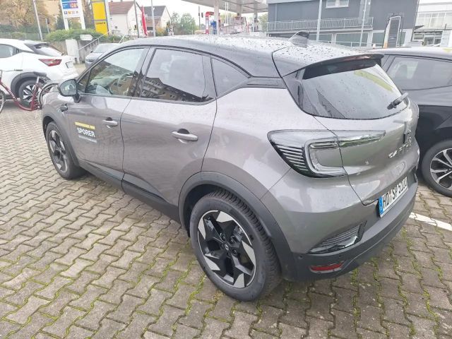 Renault Captur Hybrid Techno