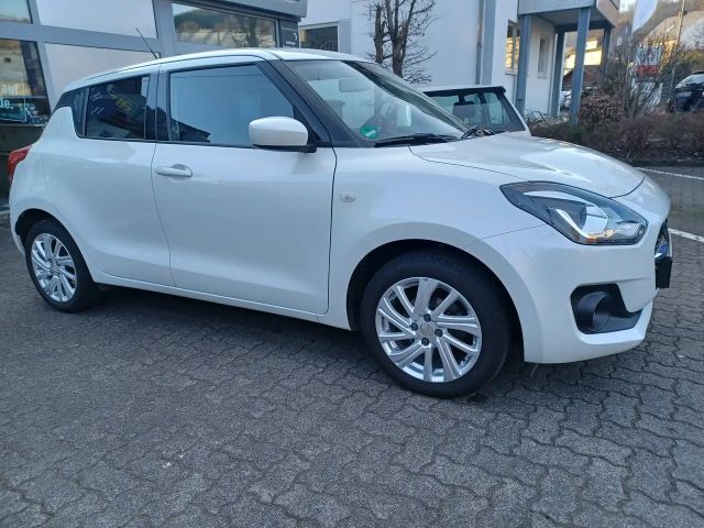 Suzuki Swift Comfort DualJet