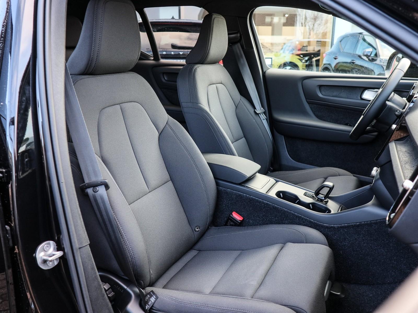 Volvo EX40 Extended range Plus Single motor