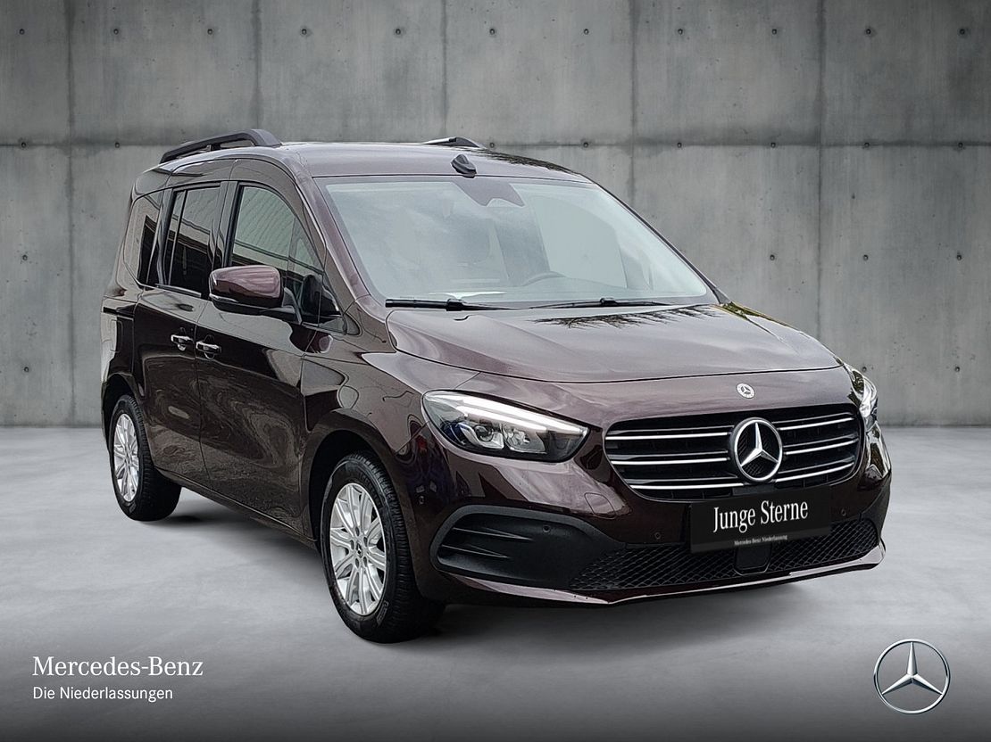 Mercedes-Benz T 180 T 180 d Standard