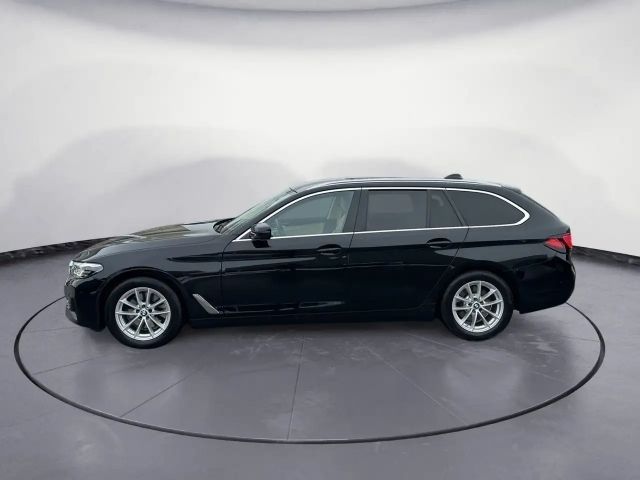 BMW 520 520d Touring xDrive