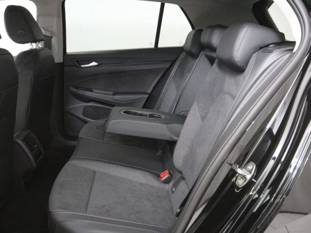 Volkswagen Golf Rabbit TSI