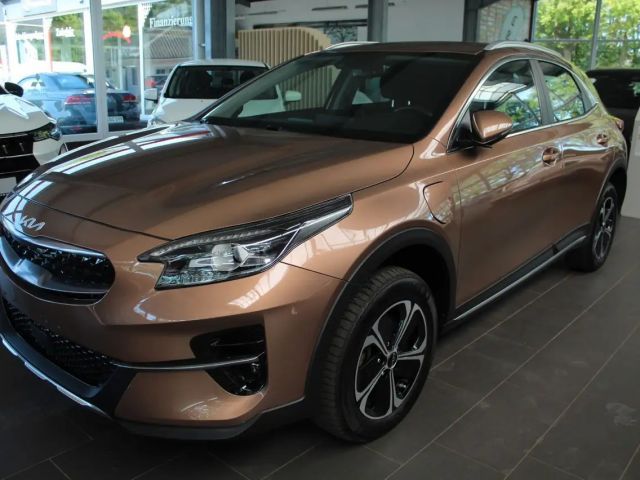 Kia XCeed Hybrid PHEV Vision