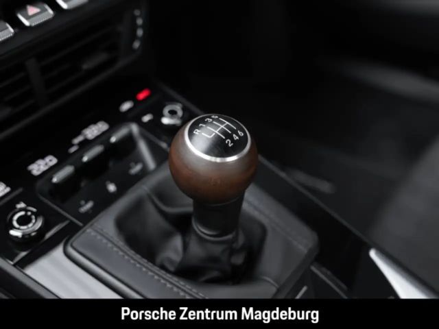 Porsche 992 Carrera Coupé Turbo