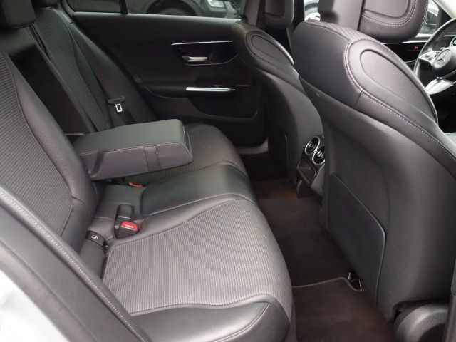 Mercedes-Benz C 180 AVANTGARDE Estate