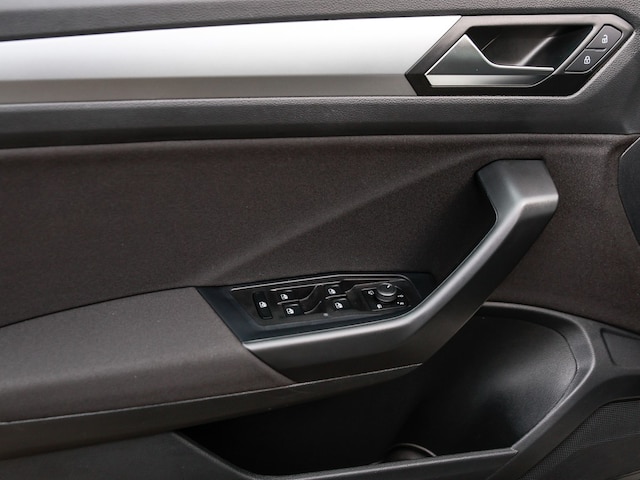 Volkswagen T-Roc 1.5 TSI DSG Life