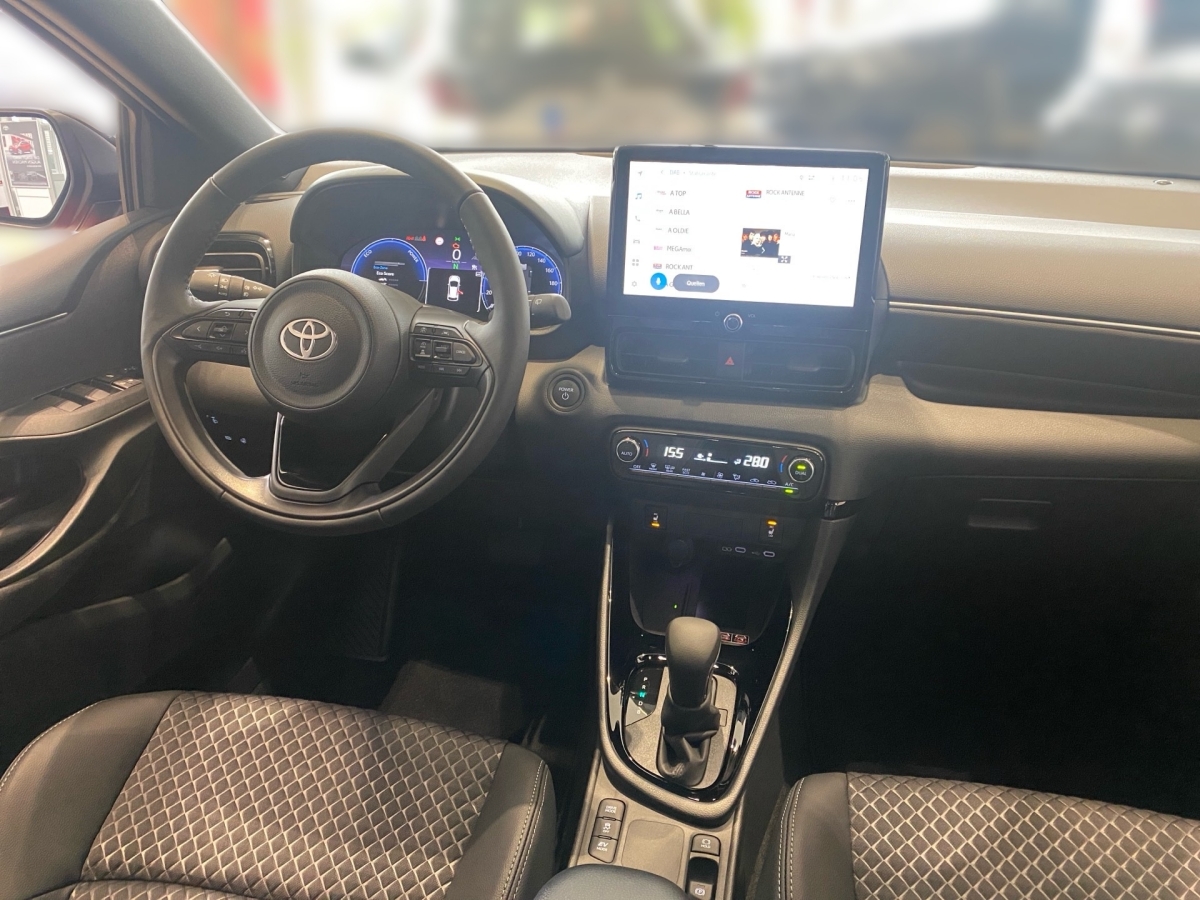 Toyota Yaris 5-deurs Plus Style