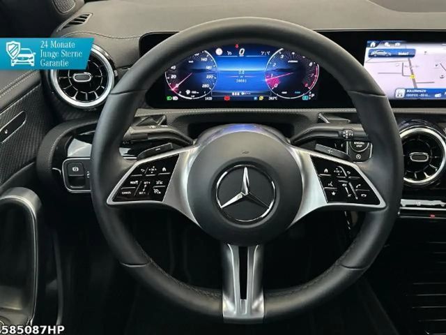 Mercedes-Benz CLA 200 Coupé Progressive
