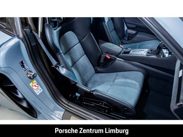 Porsche Cayman 718 Coupé RS