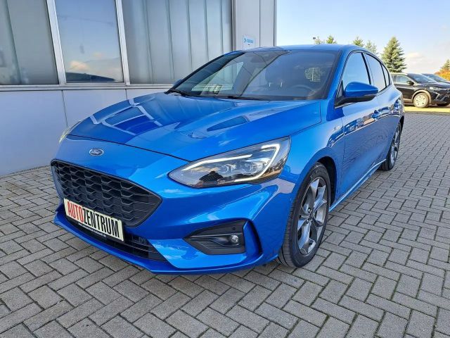 Ford Focus ST Line