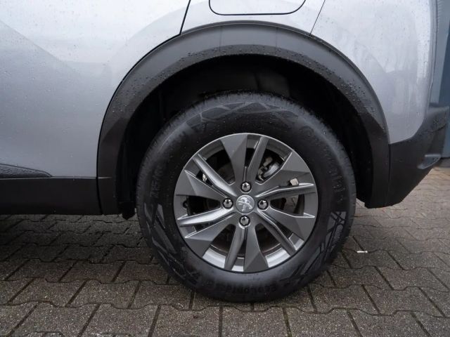 Peugeot 2008 Active Pack EAT8