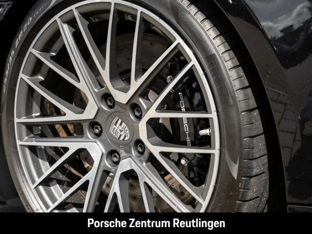 Porsche 992 Coupé Turbo