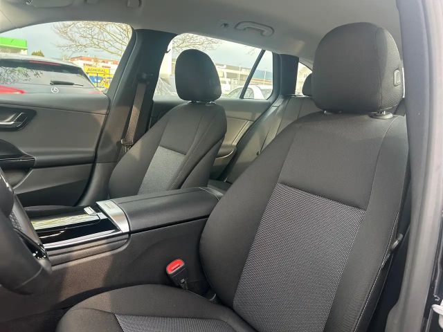Mercedes-Benz C 200 AVANTGARDE C 200 d Estate