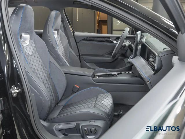 Volkswagen Passat 2.0 TSI R-Line