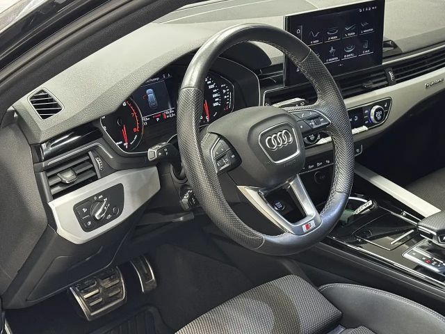 Audi A4 40 TFSI Avant Quattro S-Tronic