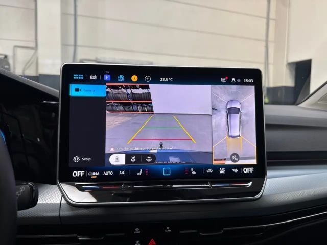 Volkswagen Golf 1.5 eTSI Variant