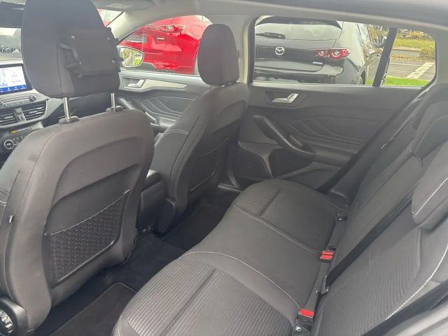 Ford Focus EcoBoost Titanium Wagon