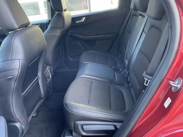 Ford Kuga Plug in Hybrid Titanium X