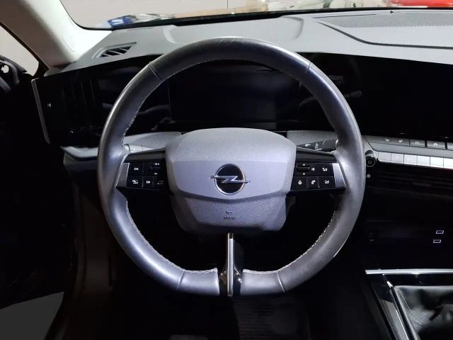 Opel Astra 1.2 Turbo Edition Turbo