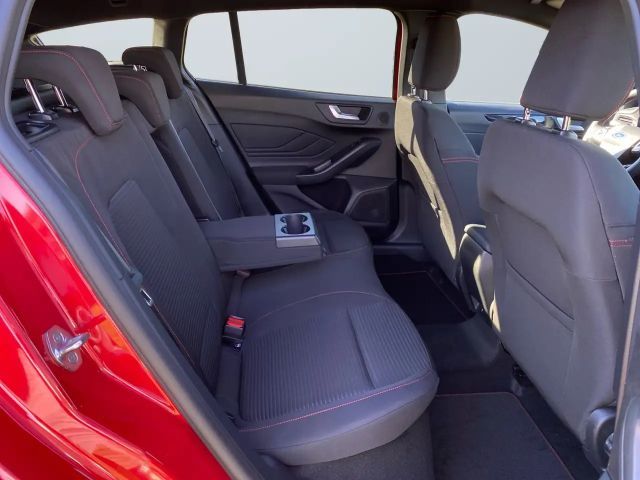 Ford Focus EcoBoost ST Line Wagon