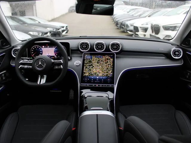 Mercedes-Benz C 200 AMG Line Sedan