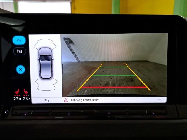 Volkswagen Golf 2.0 TDI DSG Golf VIII Style