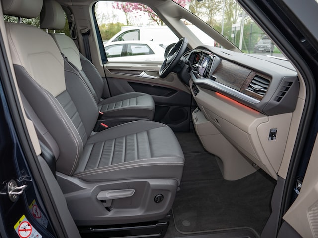 Volkswagen Multivan 2.0 TSI DSG Lang T7