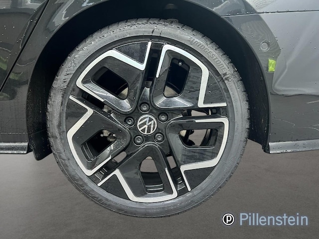 Volkswagen Golf DSG R-Line Style Variant