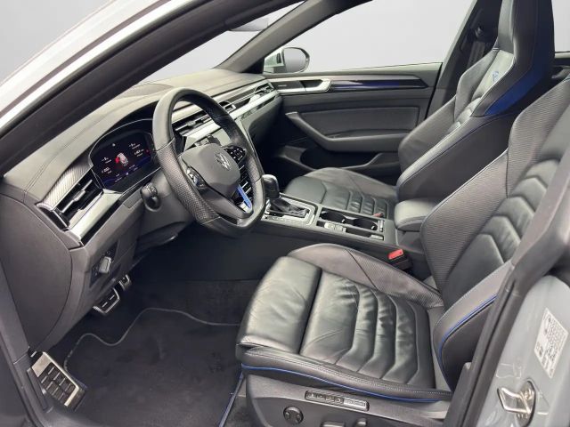 Volkswagen Arteon 2.0 TSI DSG IQ.Drive