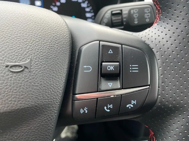 Ford Focus EcoBoost ST Line Wagon