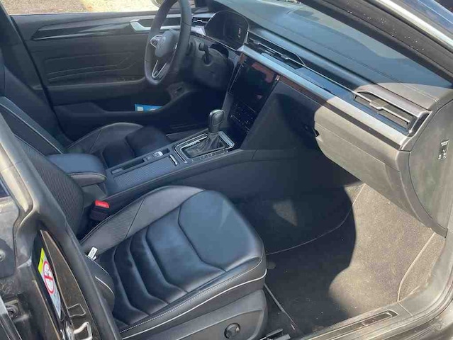 Volkswagen Arteon 2.0 TDI DSG R-Line