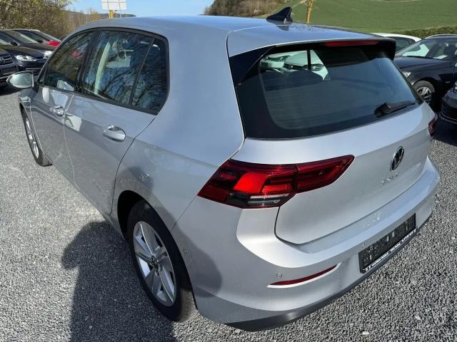 Volkswagen Golf 1.5 TSI Golf VIII IQ.Drive Life