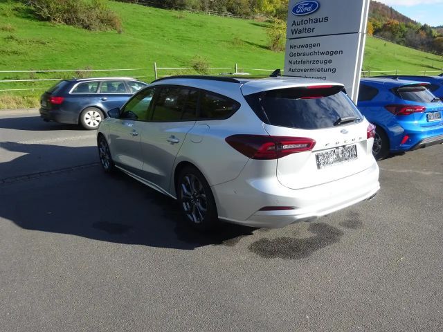 Ford Focus ST Line Wagon