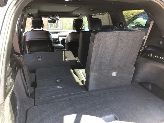 Jeep Grand Cherokee 4x4 Overland