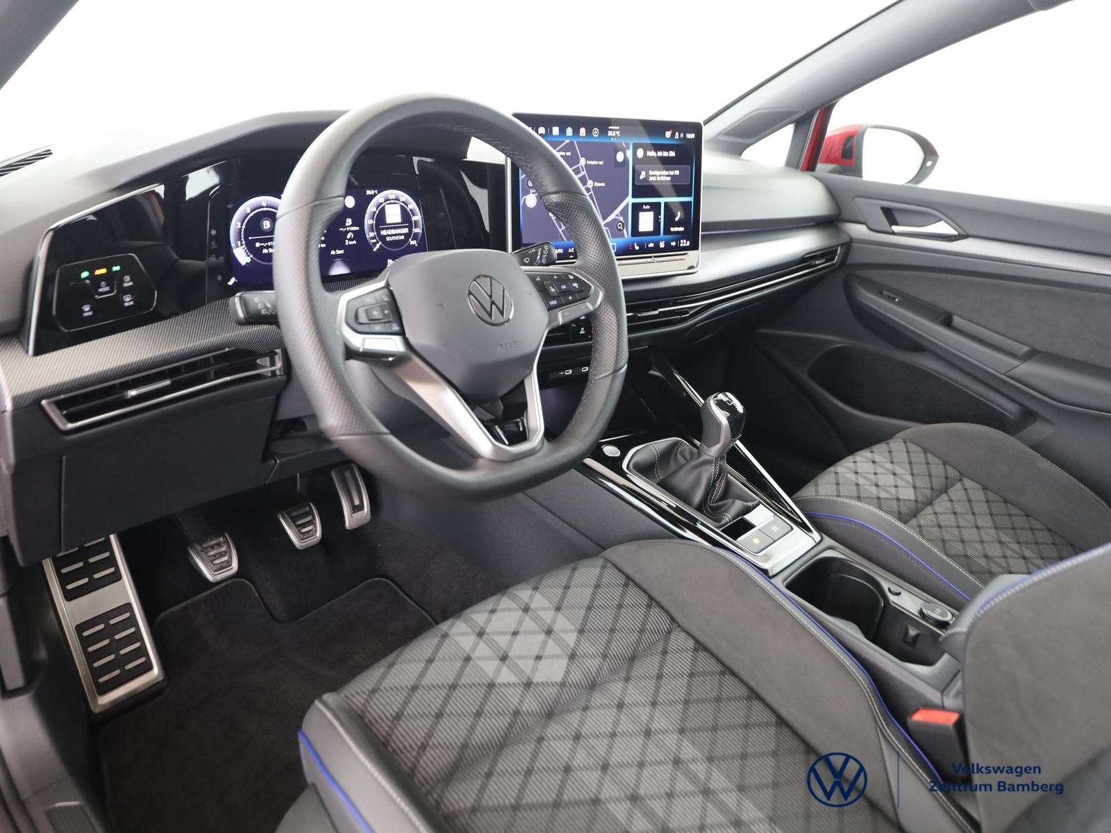 Volkswagen Golf 1.5 TSI Golf VIII R-Line