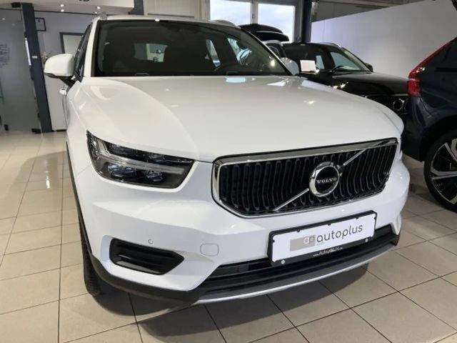 Volvo XC40 Momentum T3