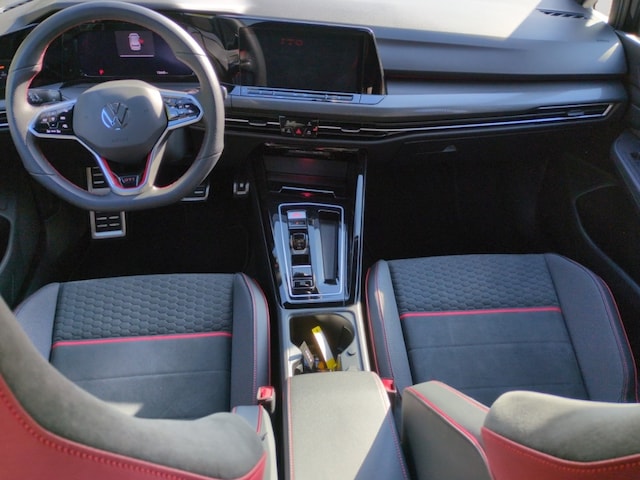 Volkswagen Golf 2.0 TSI DSG Golf VIII